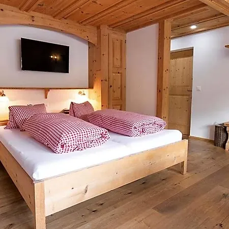 Otel Casa La Roda, Via Da Scola 2 Disentis